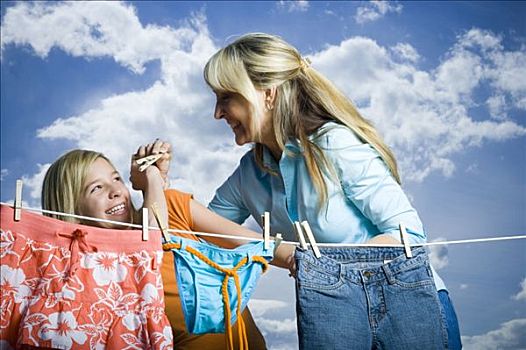 月收入多少雇保姆？教你如何找到最適合你的保姆