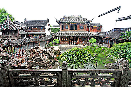 寧波住家保姆一月多少錢？揭秘背后的價(jià)格與服務(wù)價(jià)值