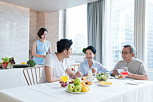 長沙鐘點工多少錢一天？解鎖高效家政服務，讓生活更輕松