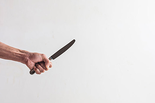 蚌埠育兒嫂多少錢？選擇育兒嫂服務(wù)時，您需要了解的真相