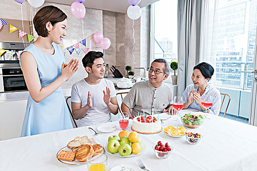城陽保姆一個(gè)月多少錢？專業(yè)保姆服務(wù)帶來的便捷與安心