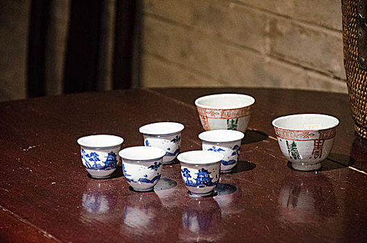 《唐人街探案》系列：票房回本的秘密與成功之路