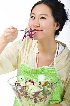西安中點工多少錢？讓你輕松掌握行業(yè)薪資趨勢
