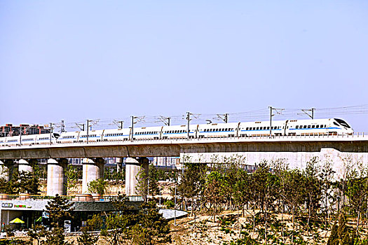 北京學(xué)月嫂學(xué)費(fèi)多少錢？全面解析學(xué)月嫂的成本與回報(bào)