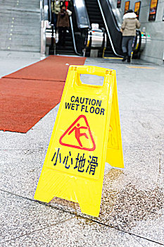 廣州鐘點工保潔多少錢？價格揭秘與服務分析