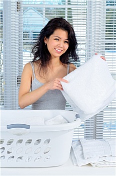 燕郊護(hù)工多少錢(qián)？選擇優(yōu)質(zhì)護(hù)工服務(wù)，給家人最溫暖的關(guān)懷