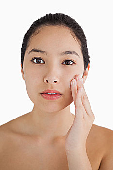 月嫂春節(jié)工資多少？揭秘春節(jié)期間月嫂薪資大漲背后的原因