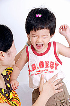 半天保姆工資揭秘：你也能擁有高薪保姆服務(wù)