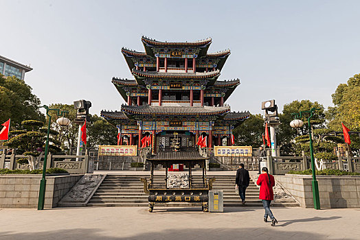 長(zhǎng)沙鐘點(diǎn)工多少錢一天？解鎖高效家政服務(wù)，讓生活更輕松