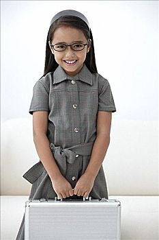 醫(yī)院護(hù)工多少錢一天？了解護(hù)理費(fèi)用，輕松選擇專業(yè)服務(wù)！