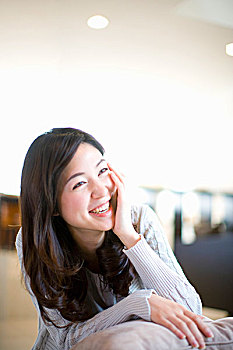 順義請(qǐng)個(gè)保姆多少錢(qián)？揭秘順義保姆服務(wù)的價(jià)格與選擇指南