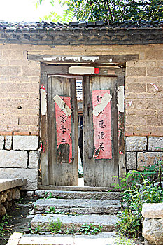 宜昌月嫂工資多少錢？深度解析宜昌月嫂行業(yè)現(xiàn)狀