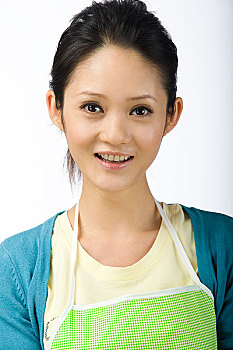 上海金牌月嫂工資多少？揭秘高薪月嫂的真實(shí)收入與行業(yè)發(fā)展趨勢(shì)