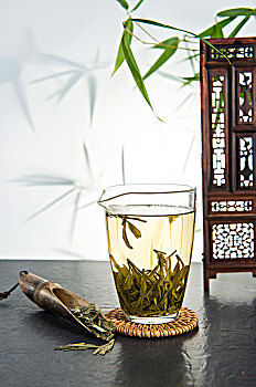 澳洲請個月嫂多少錢？帶你了解月嫂服務費用的真相