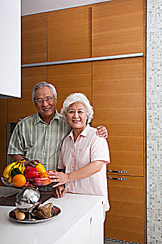 上海住家陪護(hù)多少錢？專業(yè)護(hù)理服務(wù)讓您更放心