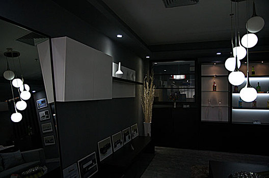 重慶家政服務(wù)價(jià)格解析：選擇合適的家政服務(wù)，提升生活品質(zhì)