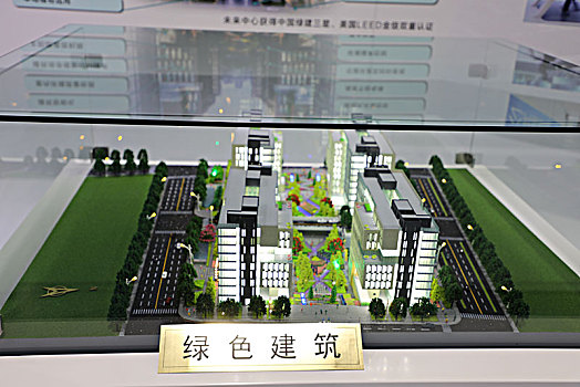 住家育嬰師工資多少錢？揭秘育嬰行業背后的高薪與前景