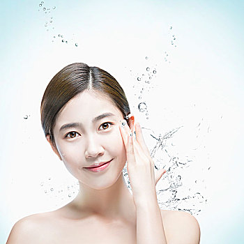 美國(guó)保姆月薪多少錢(qián)一天？揭秘美國(guó)保姆薪酬背后的秘密！