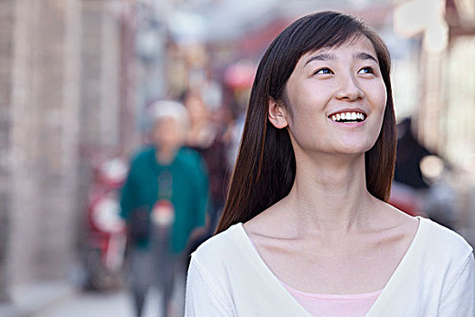 杭州住家保姆工資大揭秘：如何找到性價(jià)比最高的保姆？