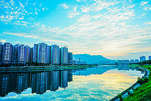 家政有多少錢一個月？揭秘家政行業的收入與前景