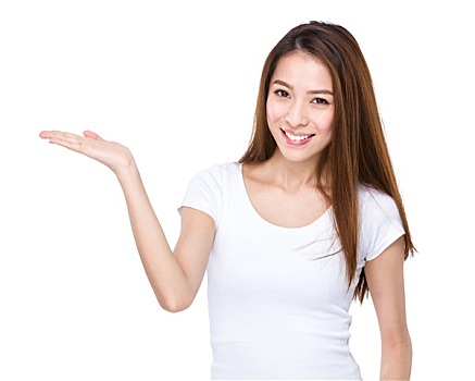 青島保姆每小時多少錢？揭秘青島家政服務價格的秘密