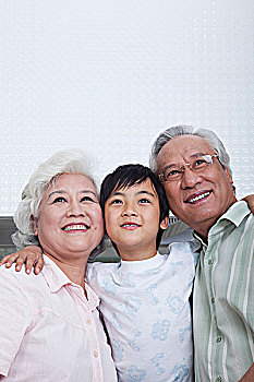天津保潔家庭服務(wù)價格揭秘，如何選擇合適的保潔服務(wù)