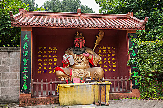 杭州找月嫂工資是多少？了解杭州月嫂行業的收入趨勢與前景
