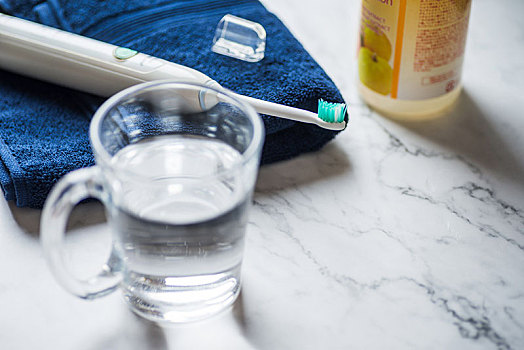 保姆工資多少一個月？揭秘家庭服務行業的薪資趨勢