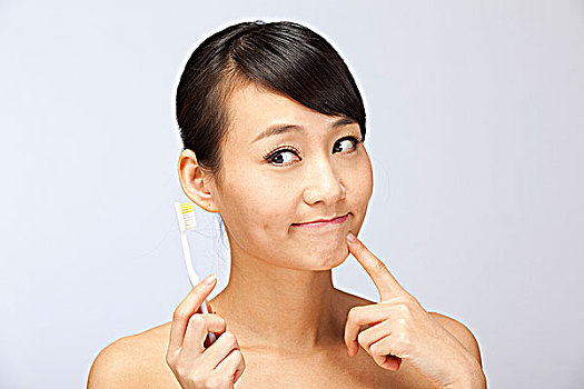 上海找個(gè)護(hù)工多少錢？如何選擇適合您的護(hù)工服務(wù)