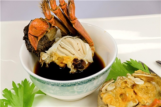 整容醫(yī)院護(hù)工多少錢一天？揭開背后的行業(yè)秘密