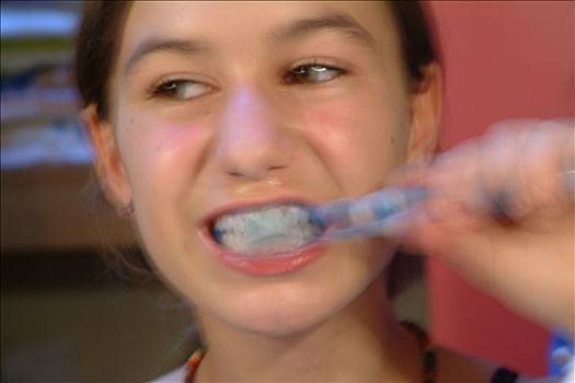帶孩子保姆電話多少？如何選擇最合適的保姆？