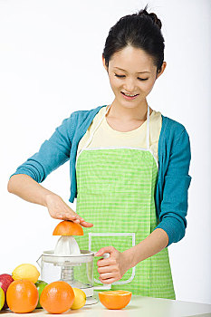 廣州一般鐘點(diǎn)工多少錢？揭秘廣州鐘點(diǎn)工市場(chǎng)的現(xiàn)狀與未來(lái)