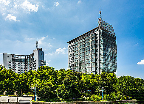 做家政服務多少錢一月？讓我們帶你了解家政行業的價格與服務內容