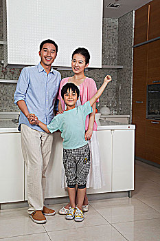 鄭州育兒嫂價格揭秘：如何選擇適合您的育兒嫂？