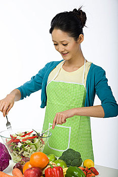 美國請保姆的價(jià)格揭秘：如何選擇合適的保姆服務(wù)？