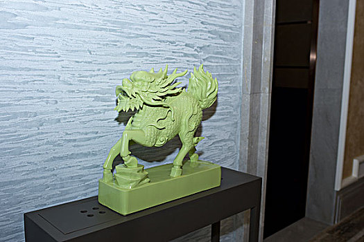 月嫂中心要多少錢？為你揭秘價格背后的真相！