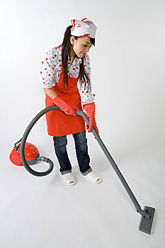 了解一般家政鐘點工的費用，助你輕松選擇合適的家政服務