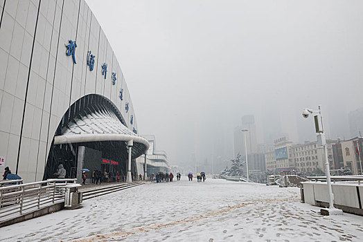 成都雇保姆多少錢？一文揭秘成都保姆市場的真實價格