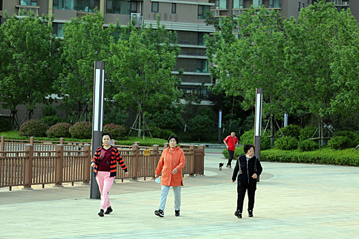 南京保潔一個小時多少錢？高效、實惠的保潔服務讓您省時又省心！
