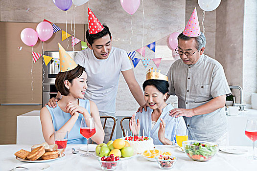 廣州找保姆鐘點(diǎn)工多少錢？揭開廣州家政服務(wù)市場的真相！