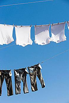 家政服務一般工資多少？讓你了解這一行業的收入潛力