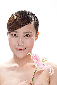 緬因貓多少錢一只？——了解緬因貓的價格與養護
