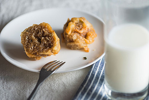 重慶只做飯的保姆多少錢？你了解這個行業的價格嗎？