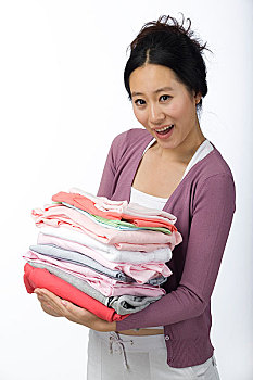 成都雇個保姆多少錢？揭秘成都家政服務(wù)市場價格，幫您輕松選擇合適的保姆！