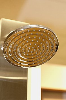 《電影人潮洶涌票價多少？》——帶你了解最新票價、觀影體驗及票房趨勢