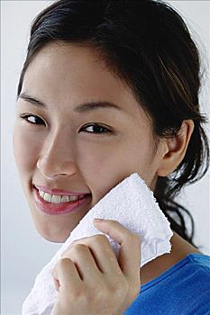 青島保姆培訓(xùn)班多少錢？如何選擇最適合你的培訓(xùn)課程