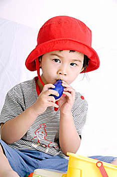 南京保姆睡覺(jué)多少錢(qián)？?jī)r(jià)格揭秘，如何選擇合適的保姆？