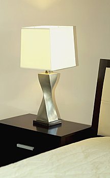 美國保姆工資是多少？揭秘美國保姆行業的薪資水平和發展趨勢