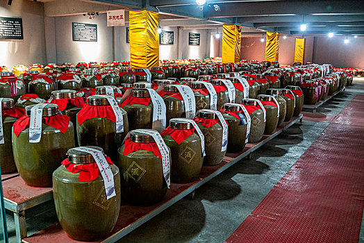 重慶家政公司電話多少？找靠譜家政服務(wù)就選重慶家政公司！