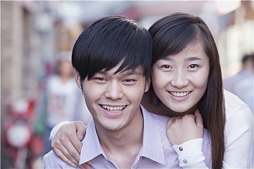 青島保潔多少錢一個(gè)小時(shí)？揭開價(jià)格背后的秘密